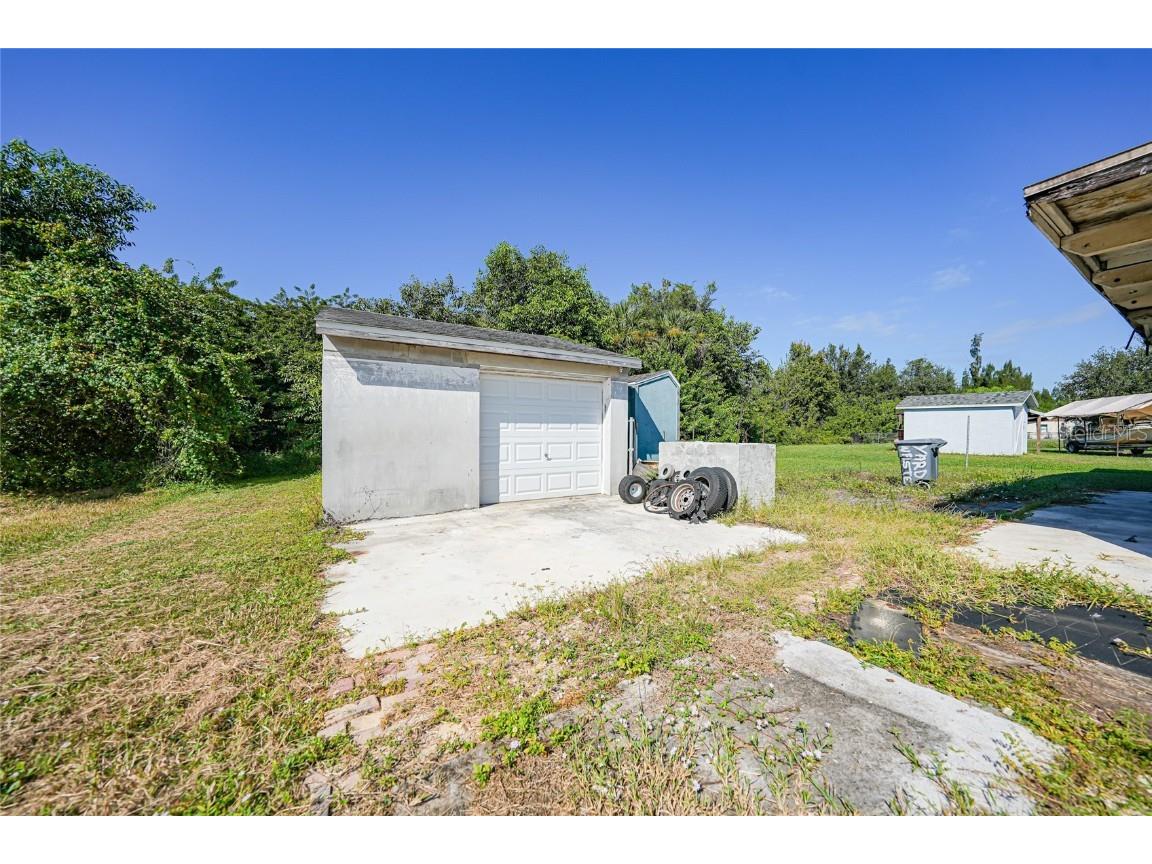 1405 Persay Drive Punta Gorda FL 33982 C7517226 image4
