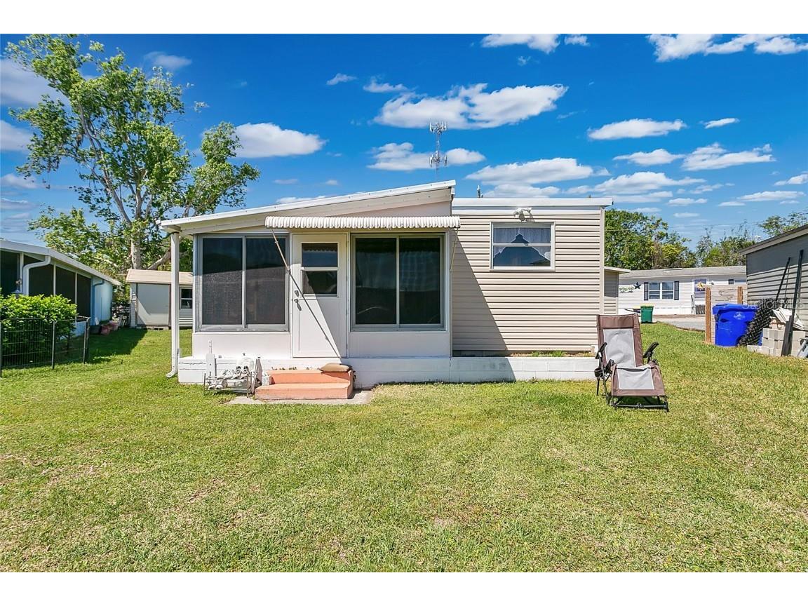 1405 Westland Drive Tavares FL 32778 G5094687 image1