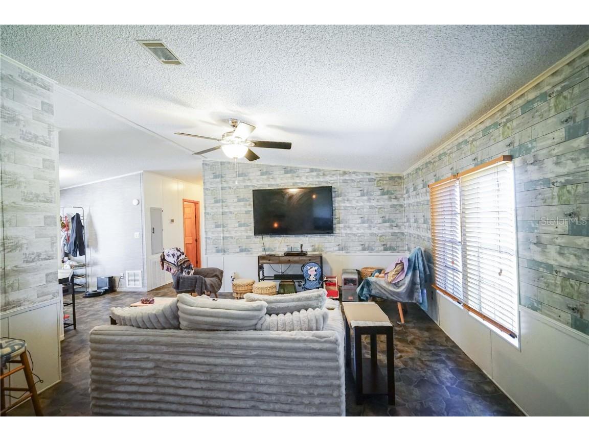 14050 SE 50th Street Morriston FL 32668 OM711581 image17