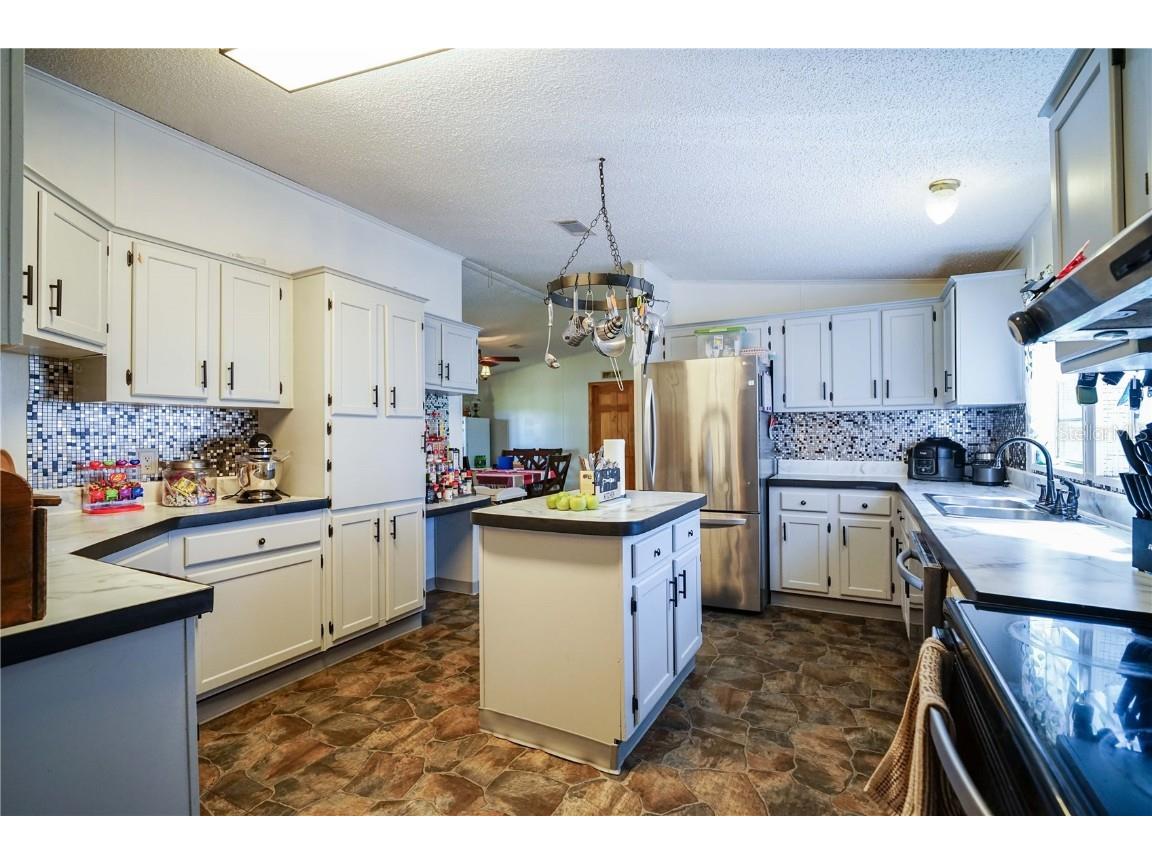 14050 SE 50th Street Morriston FL 32668 OM711581 image21