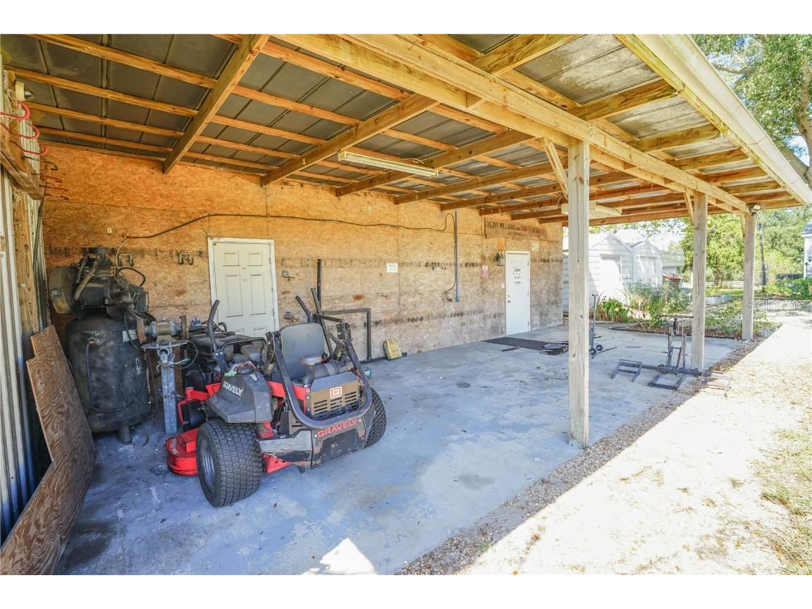 14050 SE 50th Street Morriston FL 32668 OM711581 image48