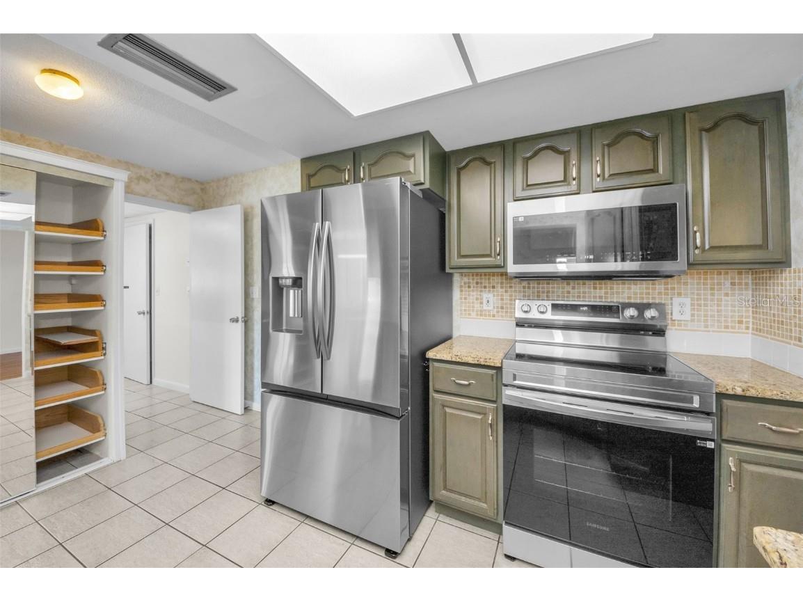 14052 89th Avenue Seminole FL 33776 TB8450718 image24