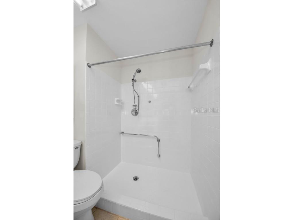 14052 89th Avenue Seminole FL 33776 TB8450718 image41