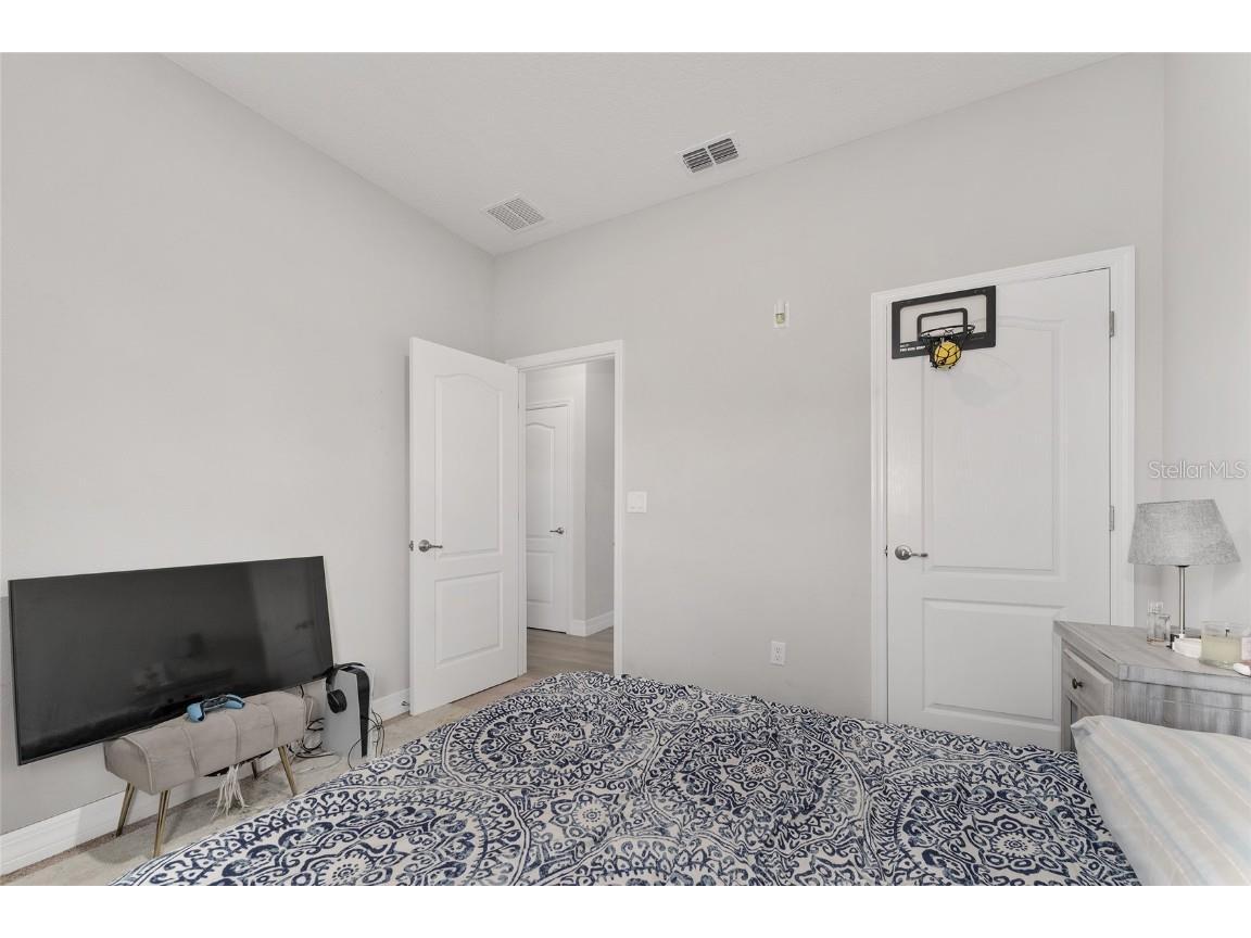 14055 SW 30th Terrace Road Ocala FL 34473 OM702248 image34