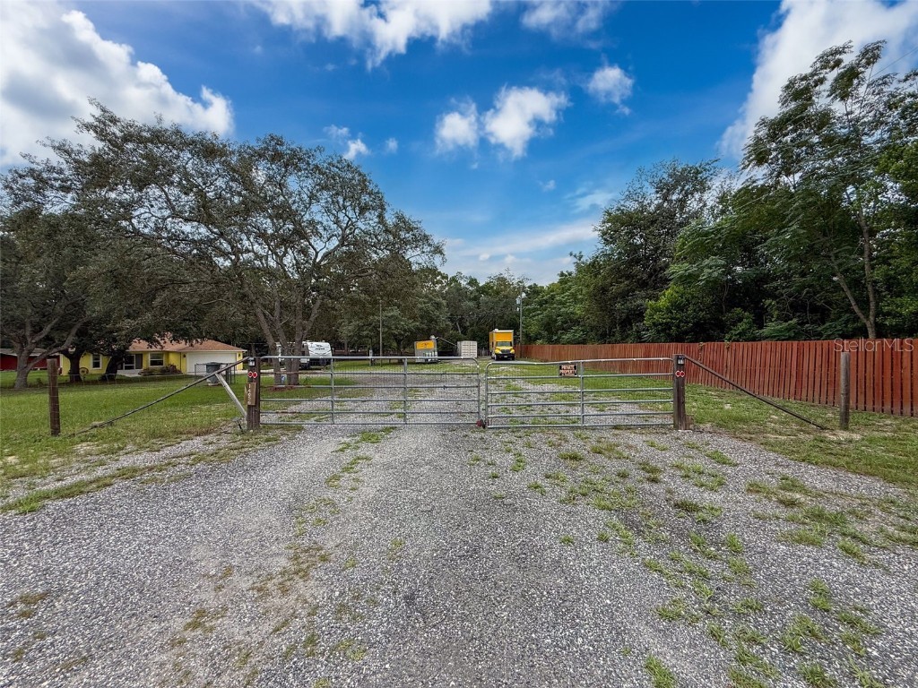 14056 Tayco Drive Weeki Wachee FL 34614 TB8409885 image2