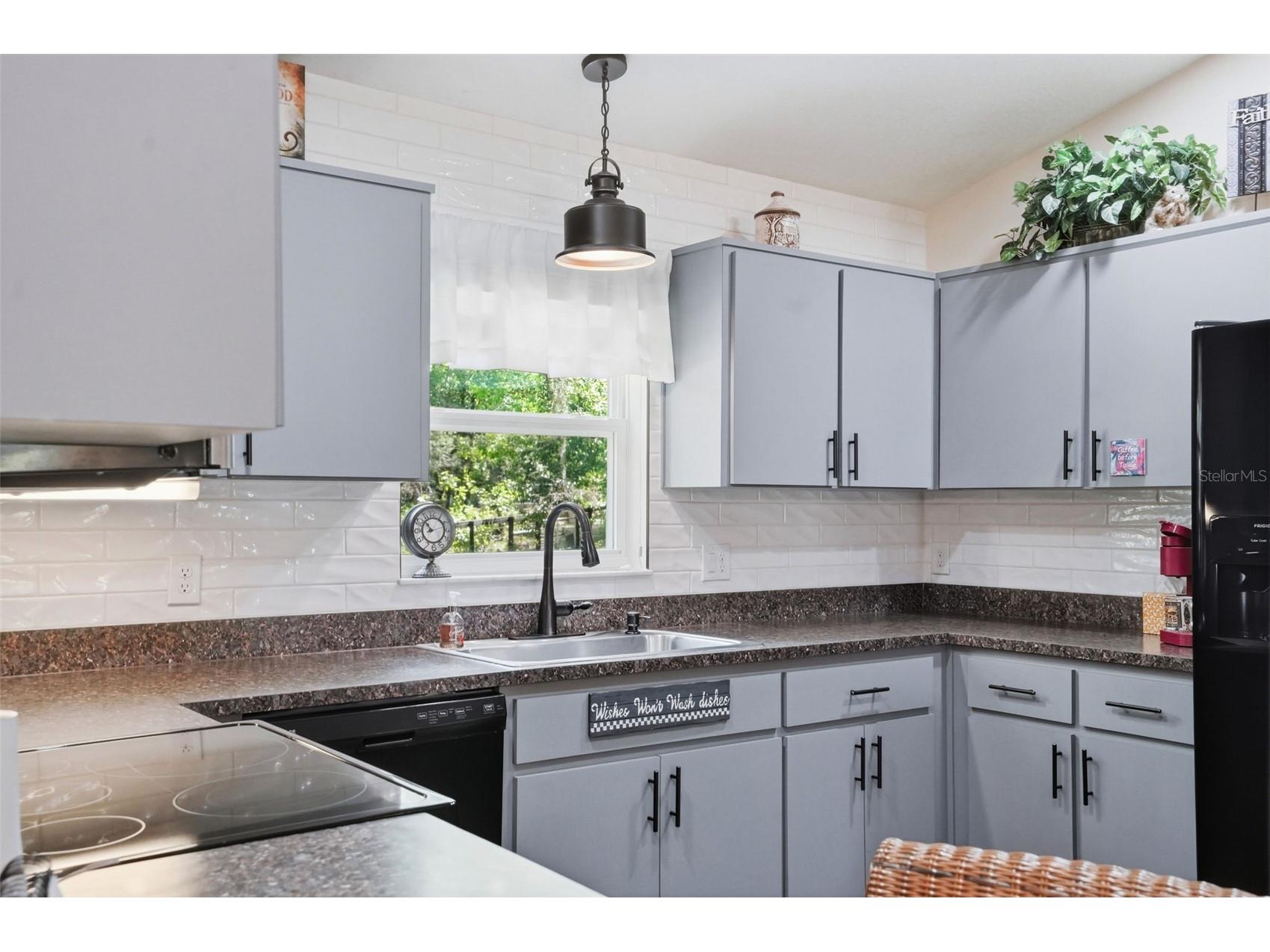 14056 Tayco Drive Weeki Wachee FL 34614 TB8501348 image16