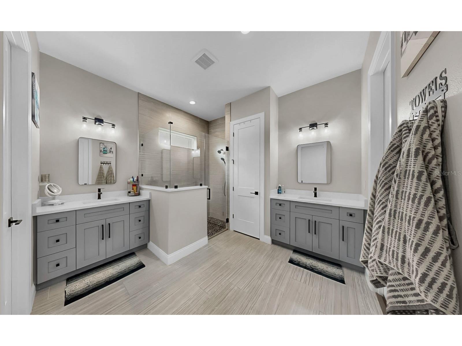 1406 Alhambra Drive Apollo Beach FL 33572 TB8427723 image24