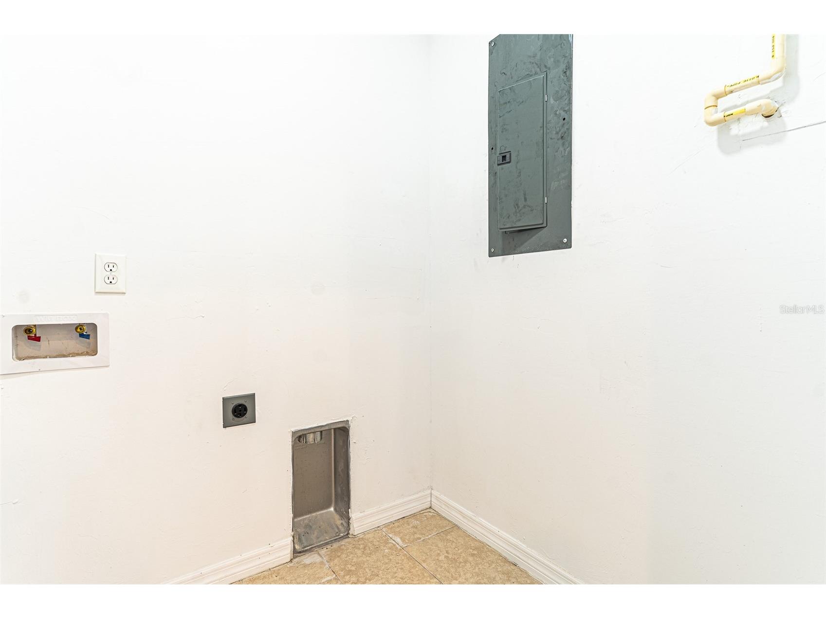 1406 Bittersweet Street Lake Placid FL 33852 L4959155 image10