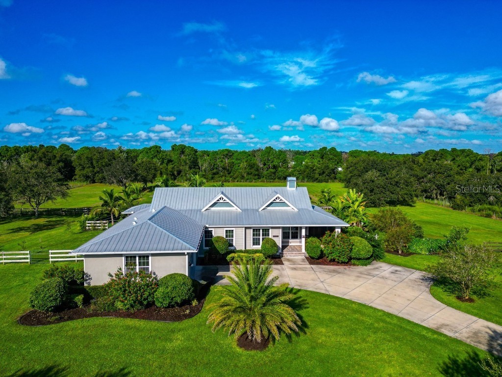 1406 Deer Hammock Road Sarasota FL 34240 A4666249 image1