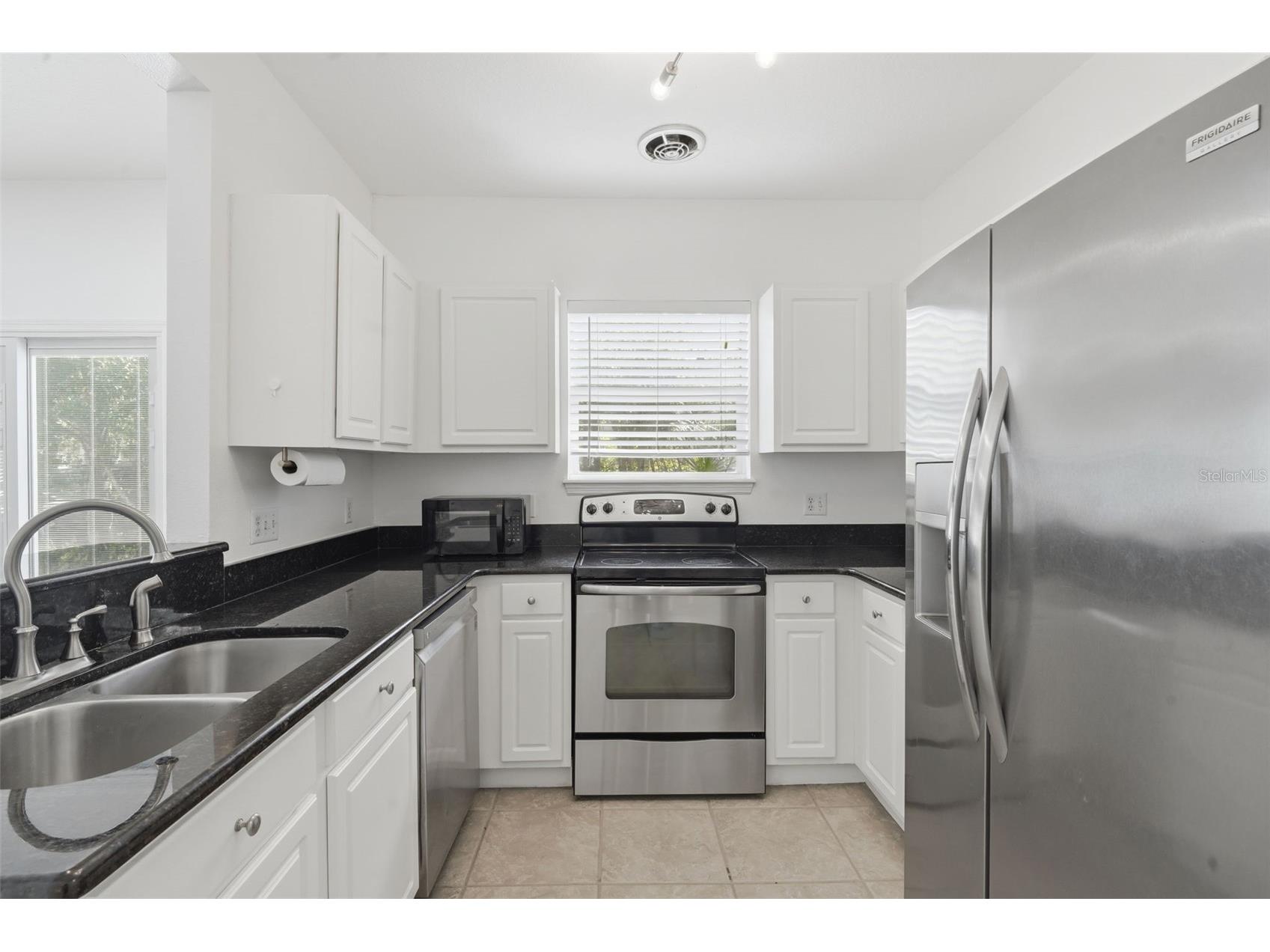 1406 E Ridgewood Street Orlando FL 32803 O6397614 image10