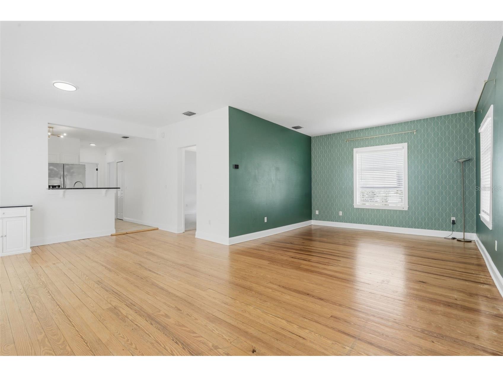 1406 E Ridgewood Street Orlando FL 32803 O6397614 image3