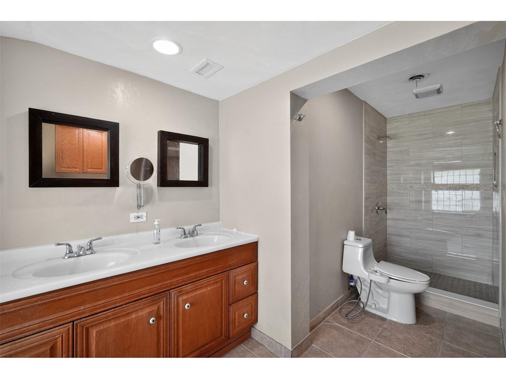 1406 Haven Bend Tampa FL 33613 O6403021 image18