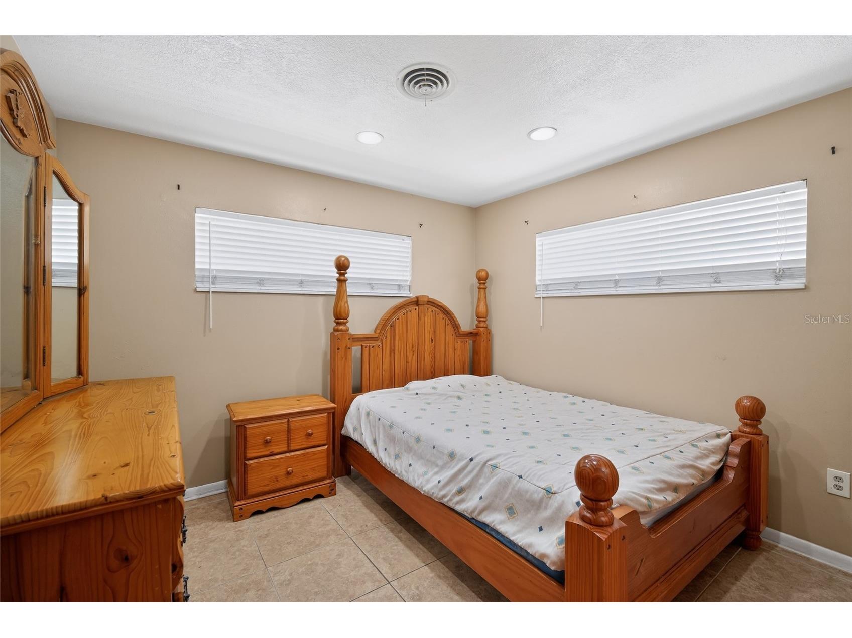 1406 Haven Bend Tampa FL 33613 O6403021 image24