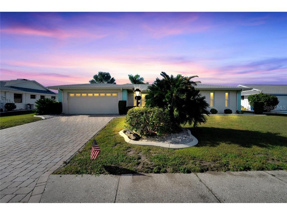 1406 Jacobson Circle Sun City Center FL 33573 - Middle lake T3485876 image1