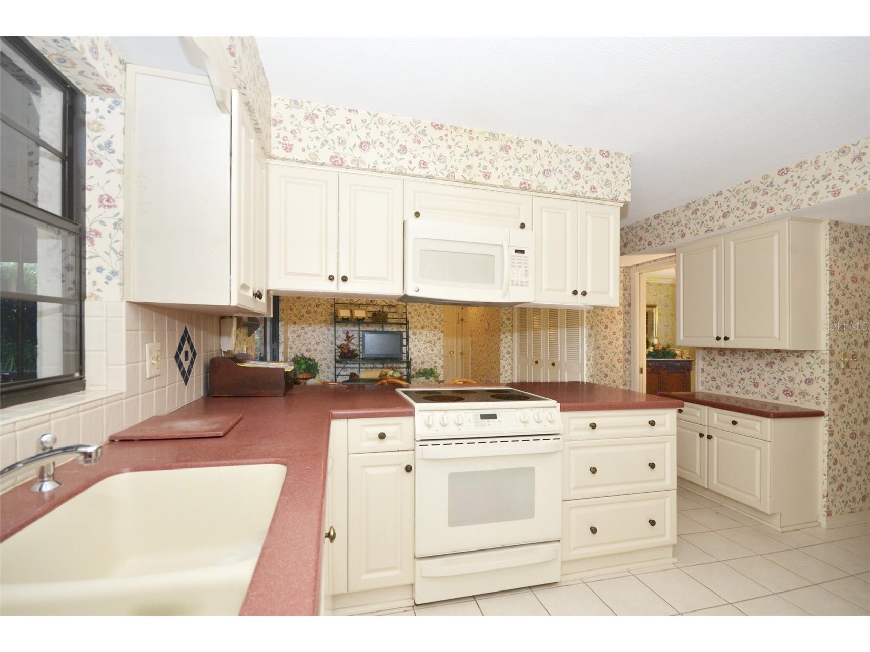 1406 Magna Court Orlando FL 32804 O6397574 image14