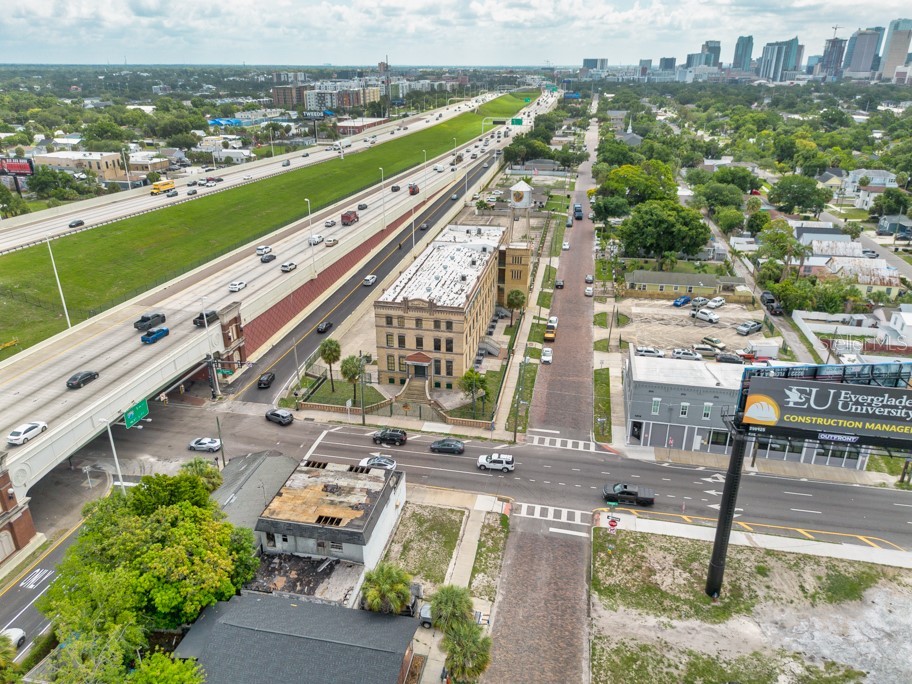 1406 N Howard Avenue Tampa FL 33607 TB8516527 image37