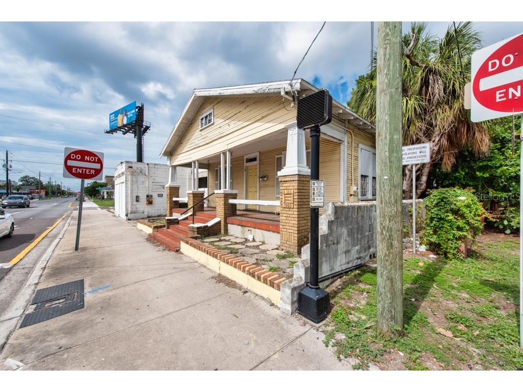1406 N Howard Avenue Tampa FL 33607 TB8516527 image7