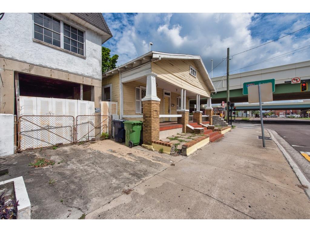 1406 N Howard Avenue Tampa FL 33607 TB8516527 image9