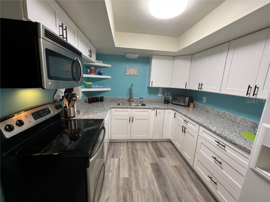 1406 N Saturn Avenue Clearwater FL 33755 U8242461 image11