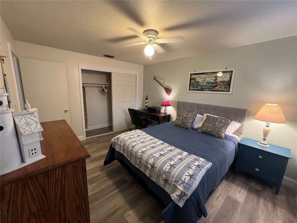 1406 N Saturn Avenue Clearwater FL 33755 U8242461 image18