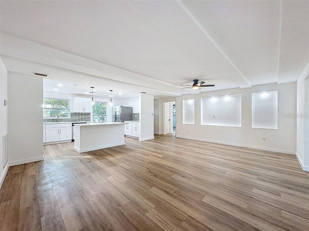 1406 S Lake Avenue Clearwater FL 33756 W7881181 image10