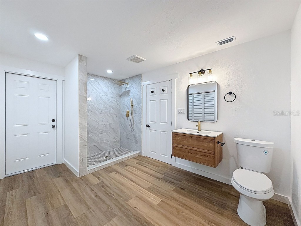 1406 S Lake Avenue Clearwater FL 33756 W7881181 image17