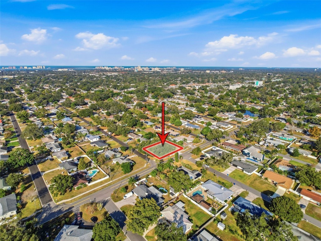 1406 S Lake Avenue Clearwater FL 33756 W7881181 image2