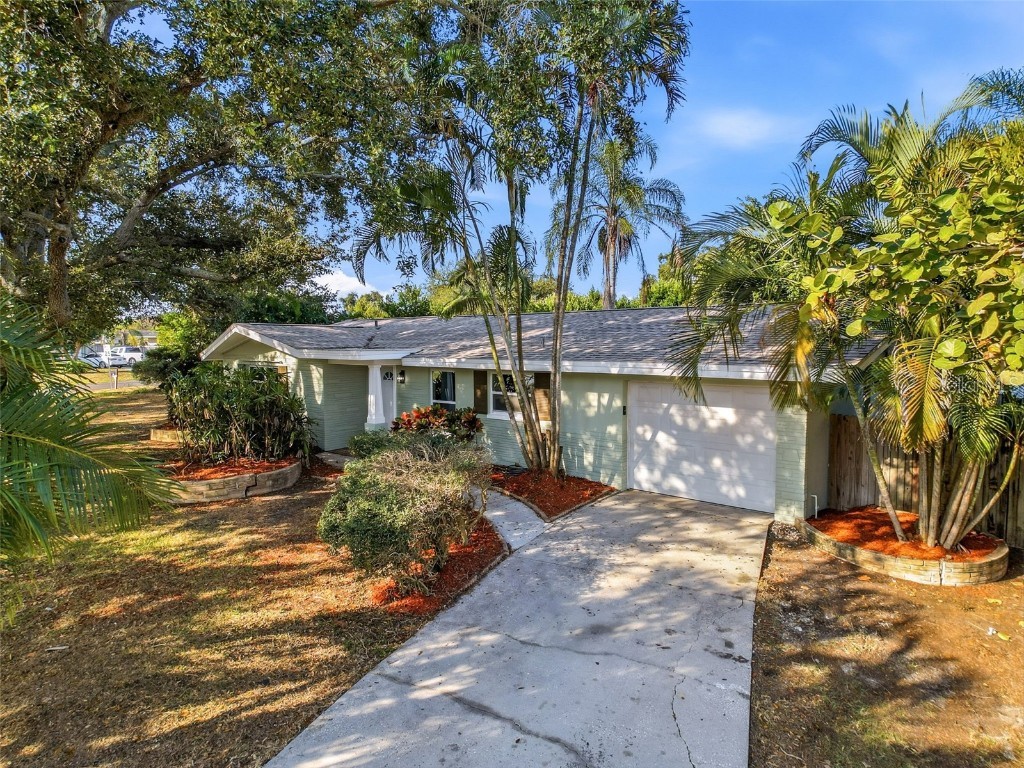 1406 S Lake Avenue Clearwater FL 33756 W7881181 image3