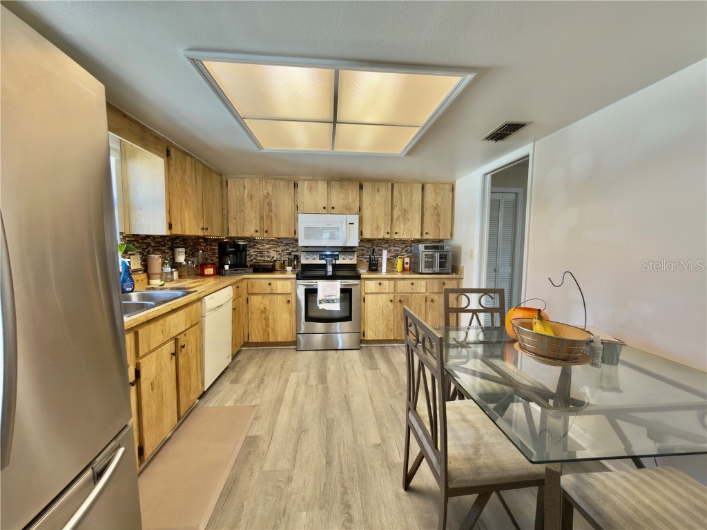 1406 Sandalwood Drive Plant City FL 33563 TB8443658 image39