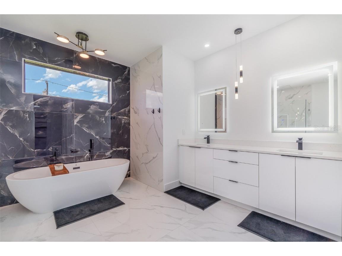 1406 SW 13th Street Cape Coral FL 33991 A4670160 image13