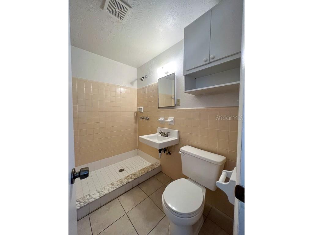 1406 SW 18th Place #4 Gainesville FL 32608 GC535461 image7