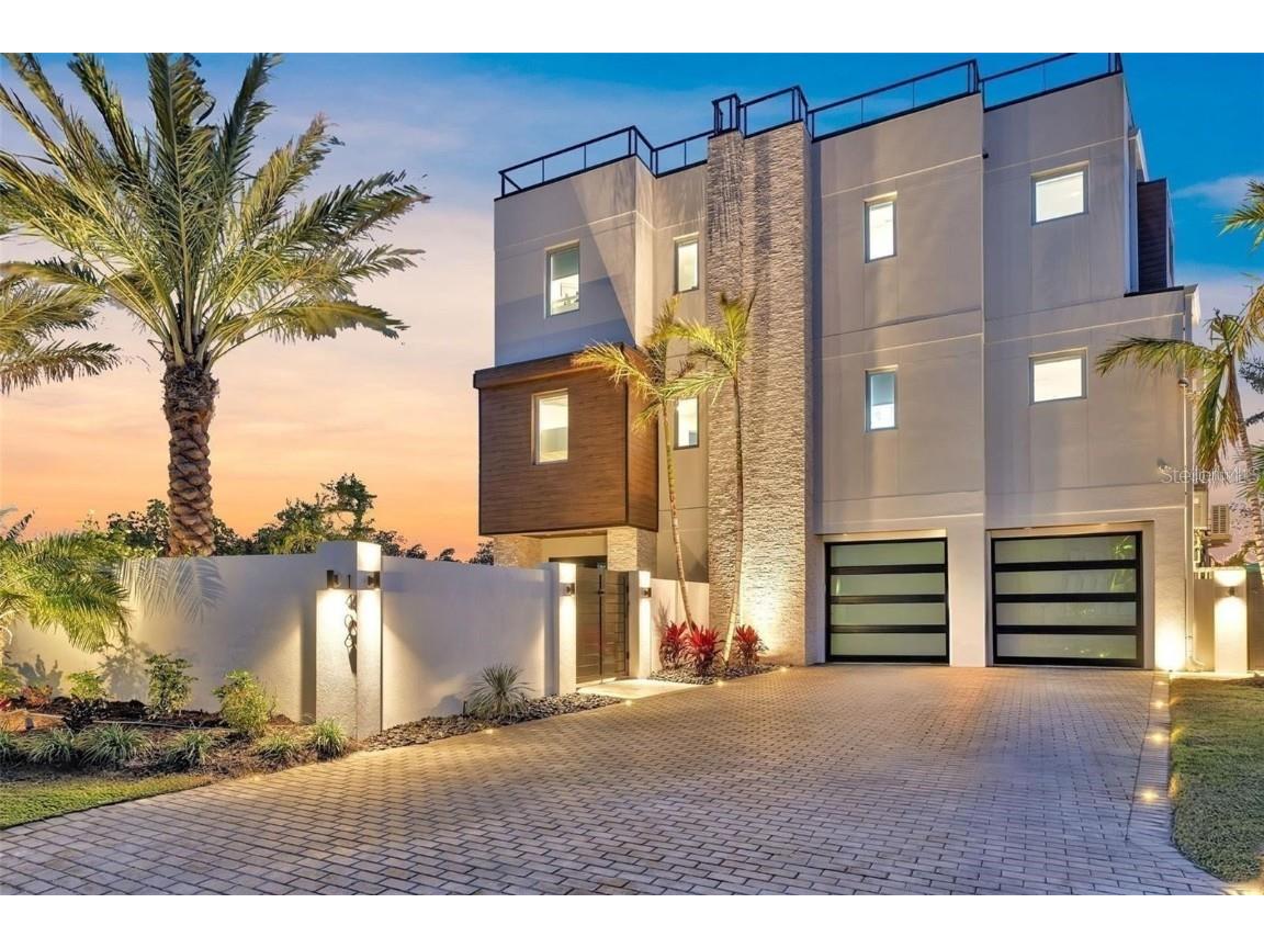 1406 Tangier Way Sarasota FL 34239 A4677512 image1