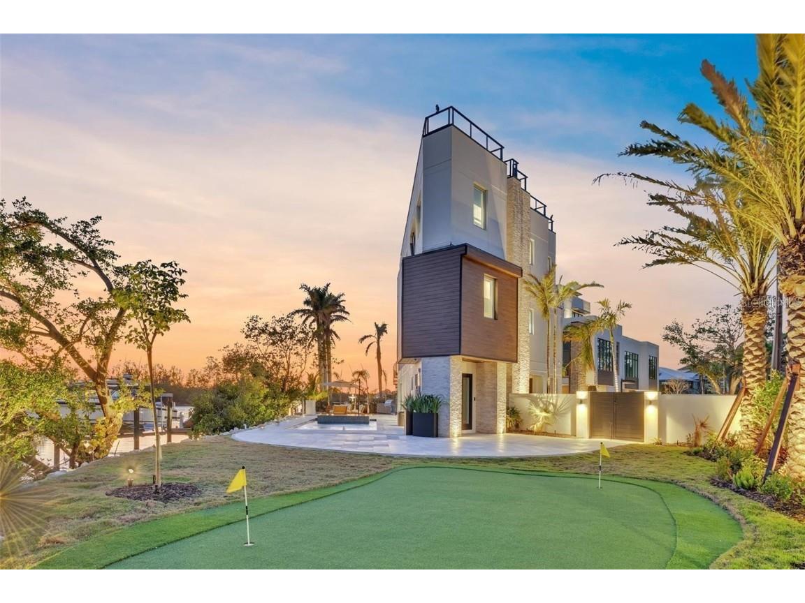 1406 Tangier Way Sarasota FL 34239 A4677512 image12