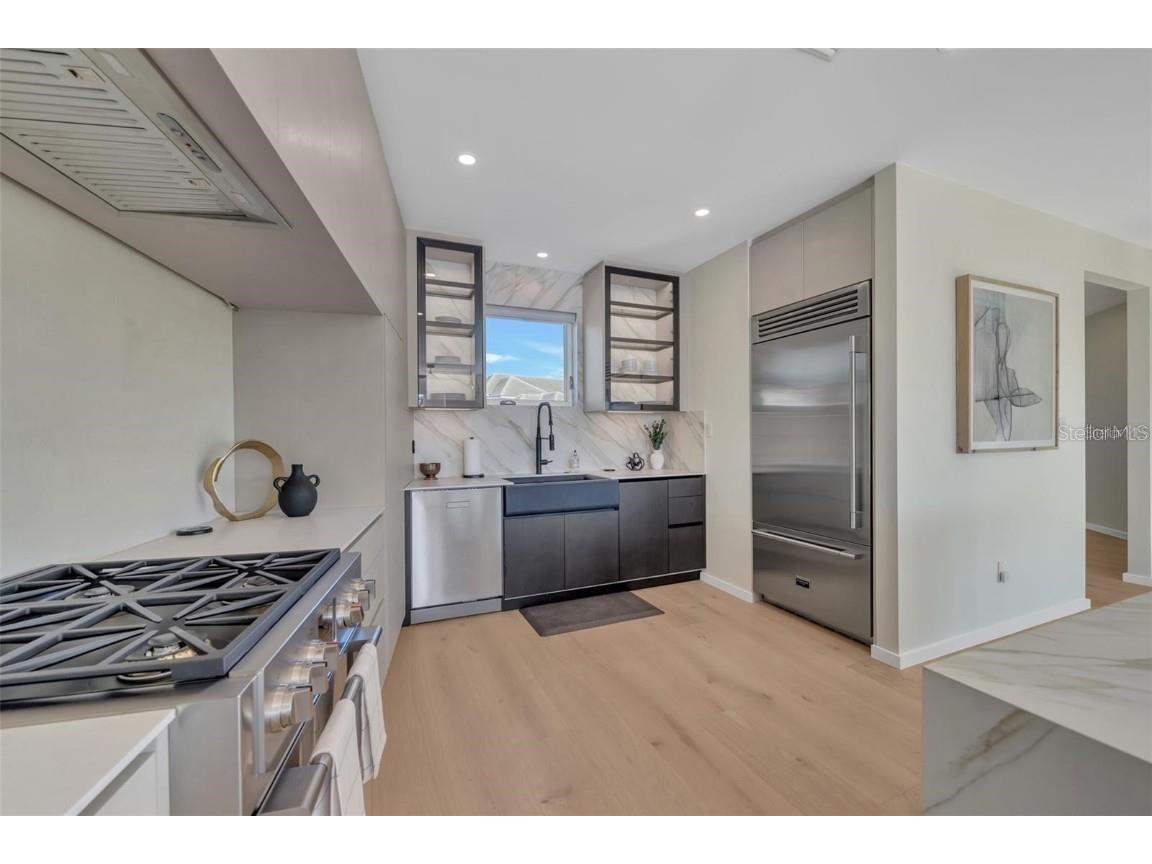 1406 Tangier Way Sarasota FL 34239 A4677512 image30