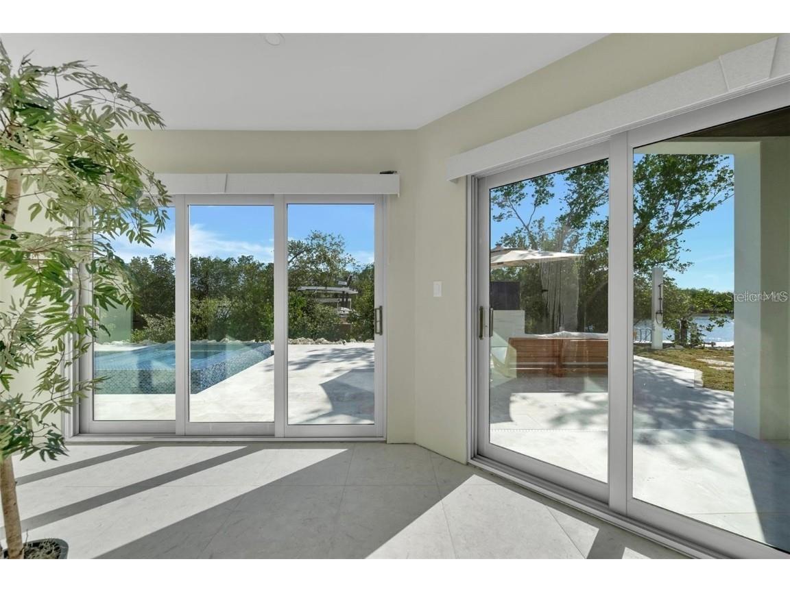 1406 Tangier Way Sarasota FL 34239 A4677512 image50