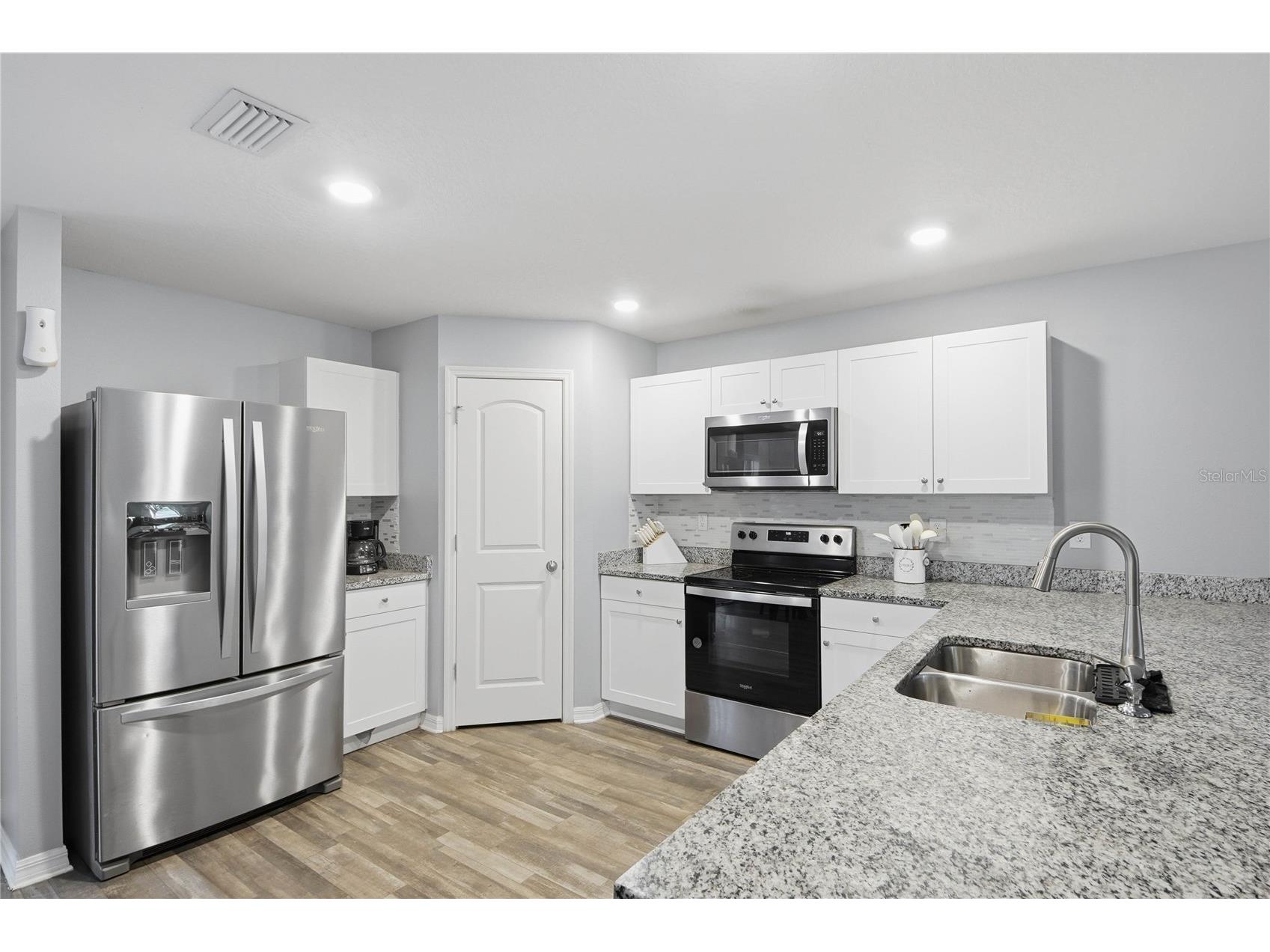 1406 Teal Court Kissimmee FL 34759 O6374988 image10