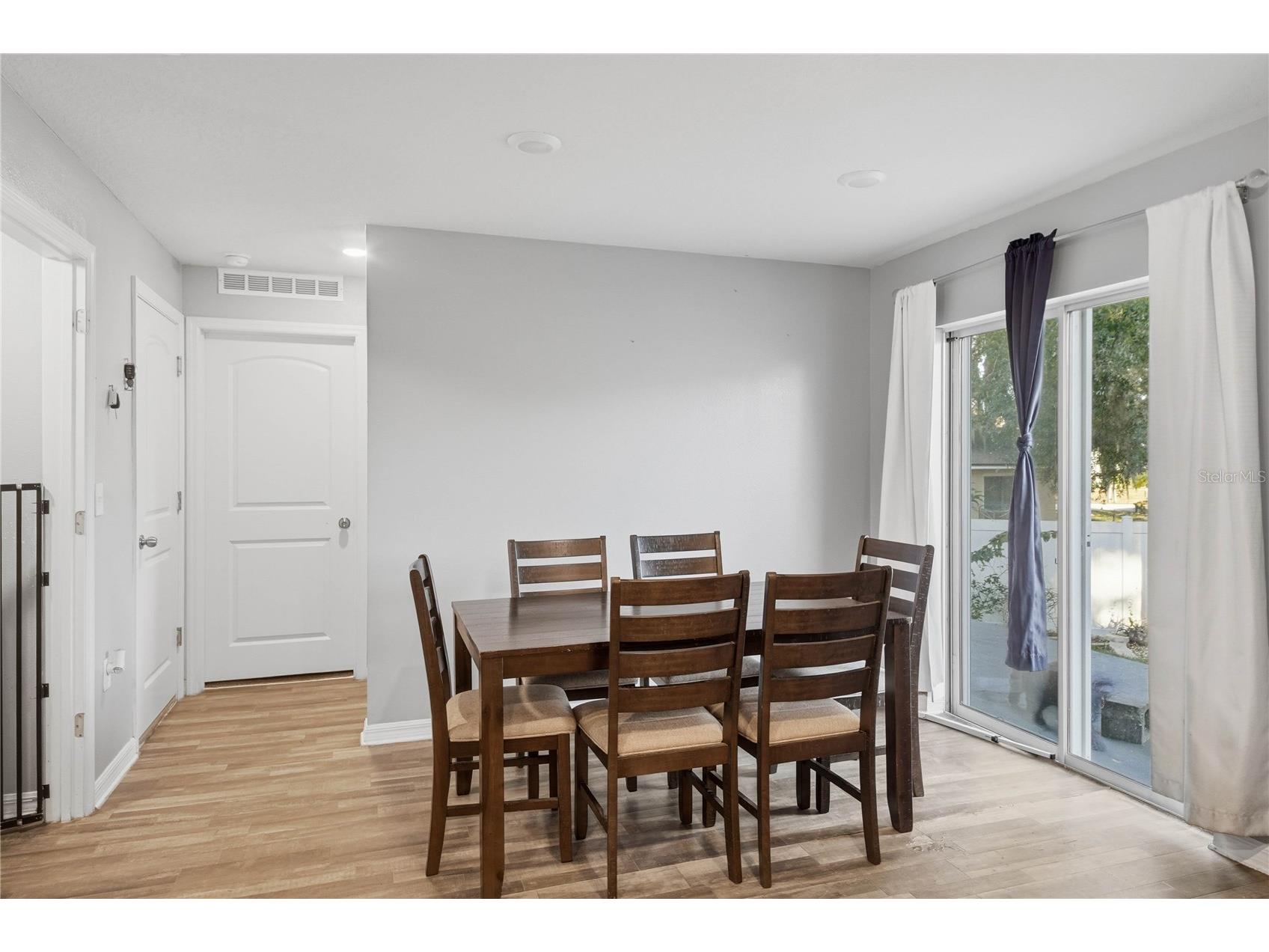 1406 Teal Court Kissimmee FL 34759 O6374988 image8