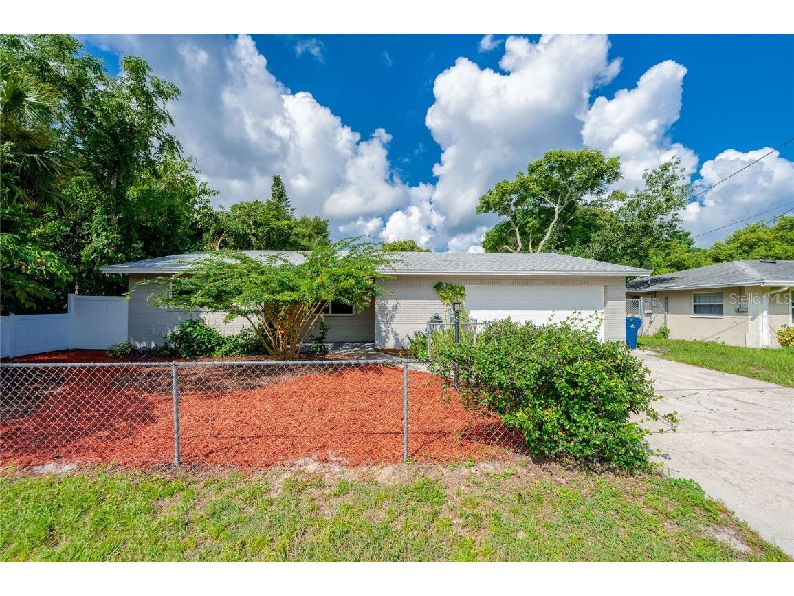 1406 Valencia Avenue Daytona Beach FL 32117 V4937949 image1