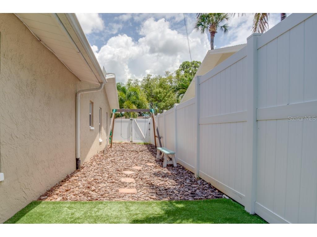14060 82nd Avenue Seminole FL 33776 TB8518502 image57
