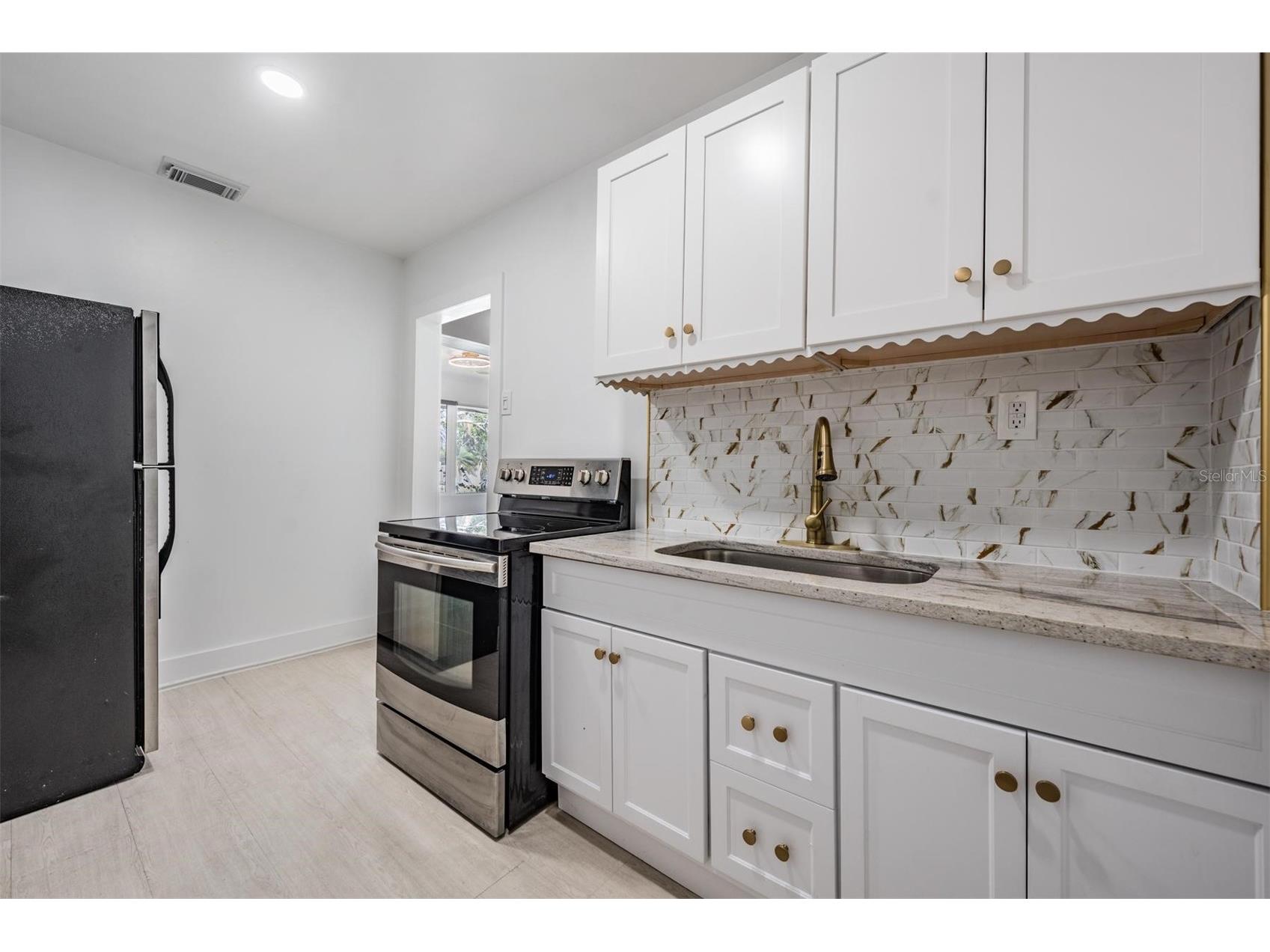 14060 Miramar Avenue Saint Petersburg FL 33708 - MADERIA BEACH TB8522575 image8