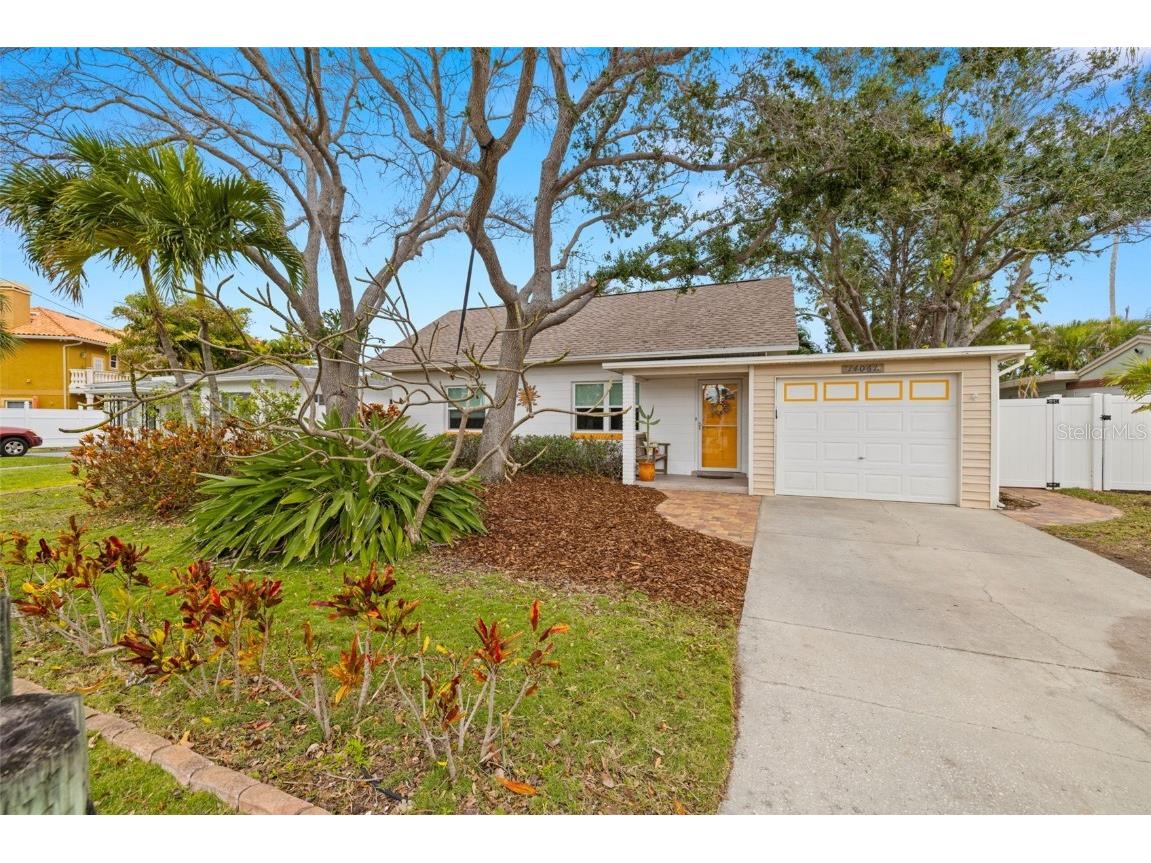 14061 Miramar Avenue Madeira Beach FL 33708 U8229050 image1