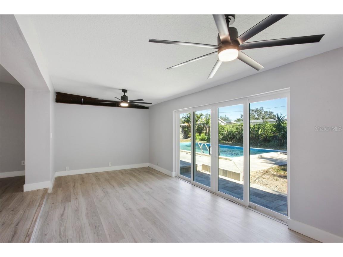 1407 Berwyn Road Orlando FL 32806 O6341124 image14