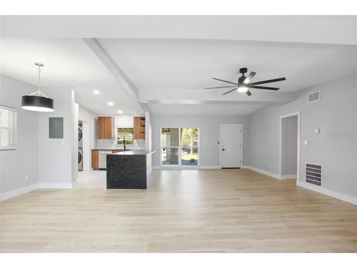 1407 Berwyn Road Orlando FL 32806 O6341124 image2