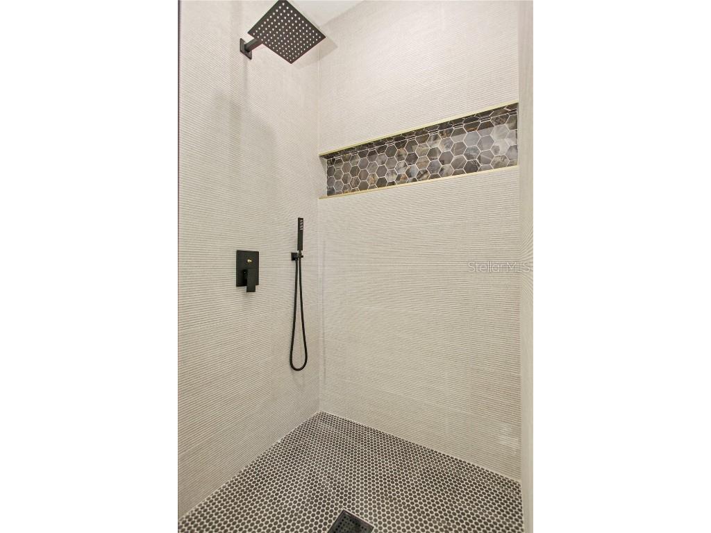 1407 Berwyn Road Orlando FL 32806 O6341124 image25