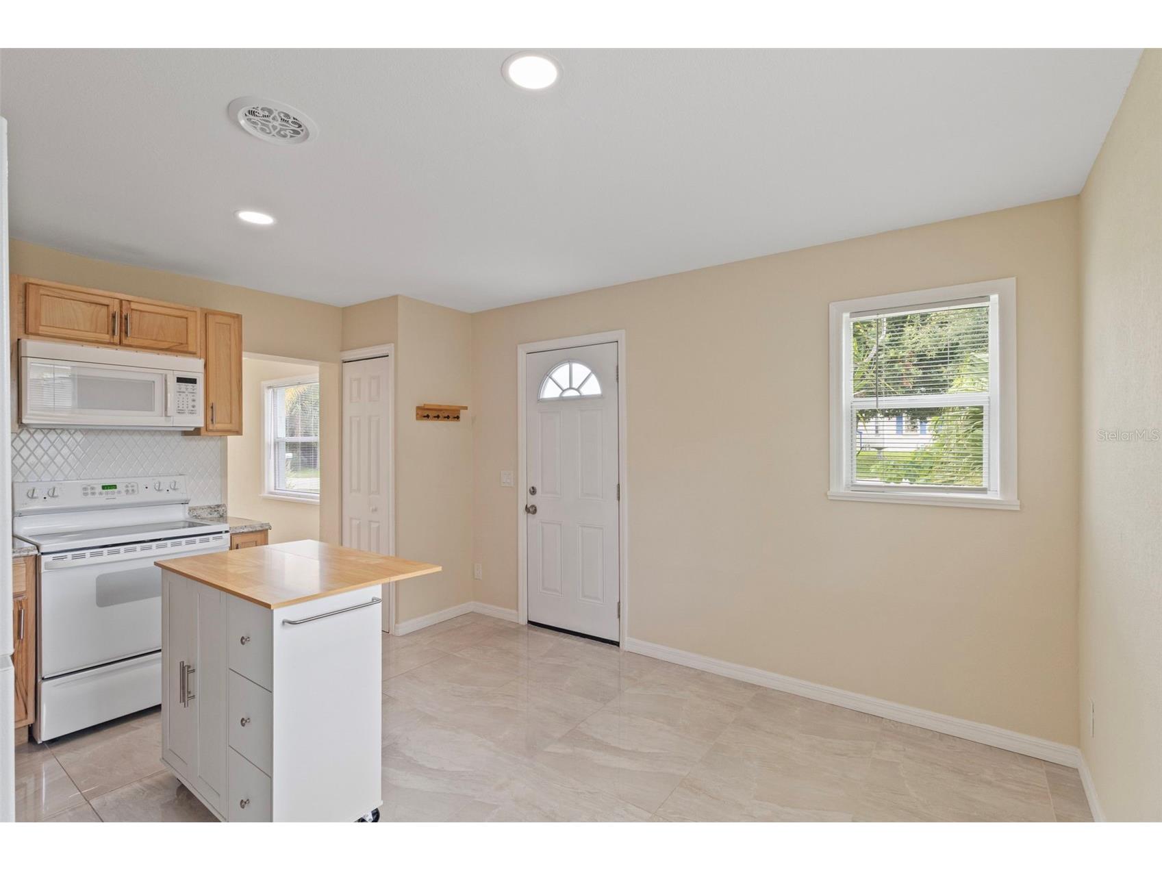 1407 Coral Ridge Drive Punta Gorda FL 33950 TB8512194 image29