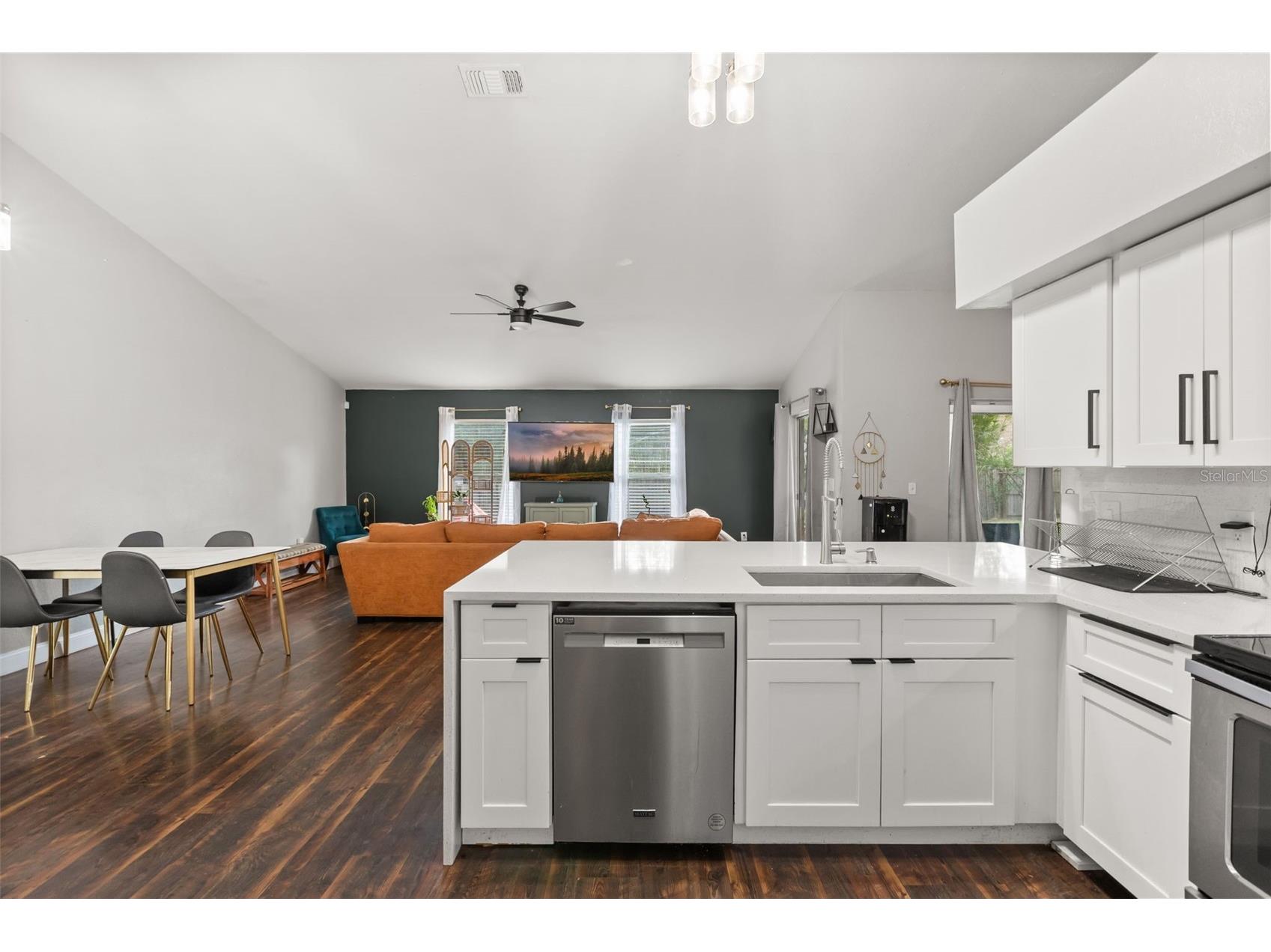 1407 Countryridge Place Orlando FL 32835 O6413765 image12