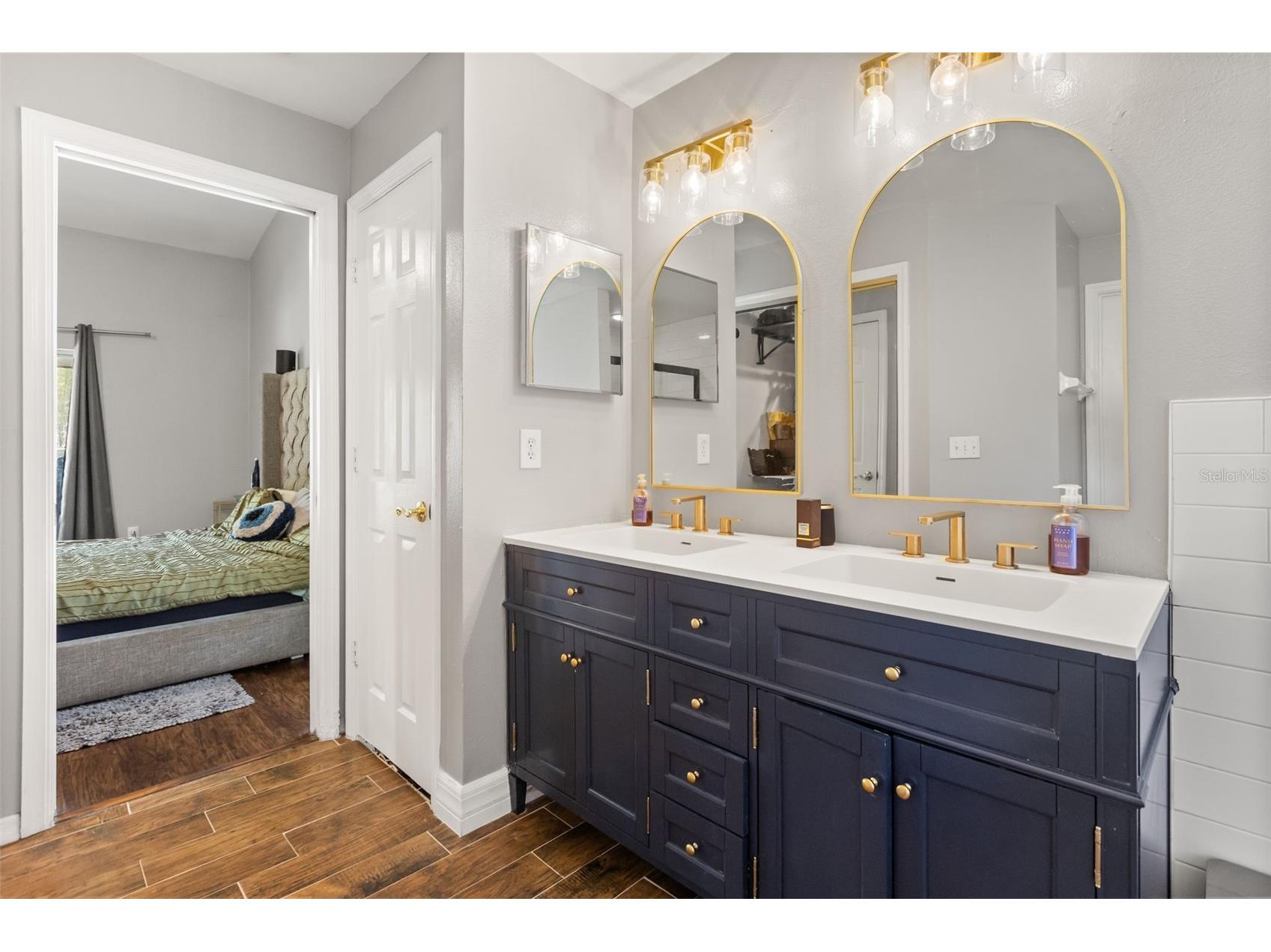 1407 Countryridge Place Orlando FL 32835 O6413765 image18