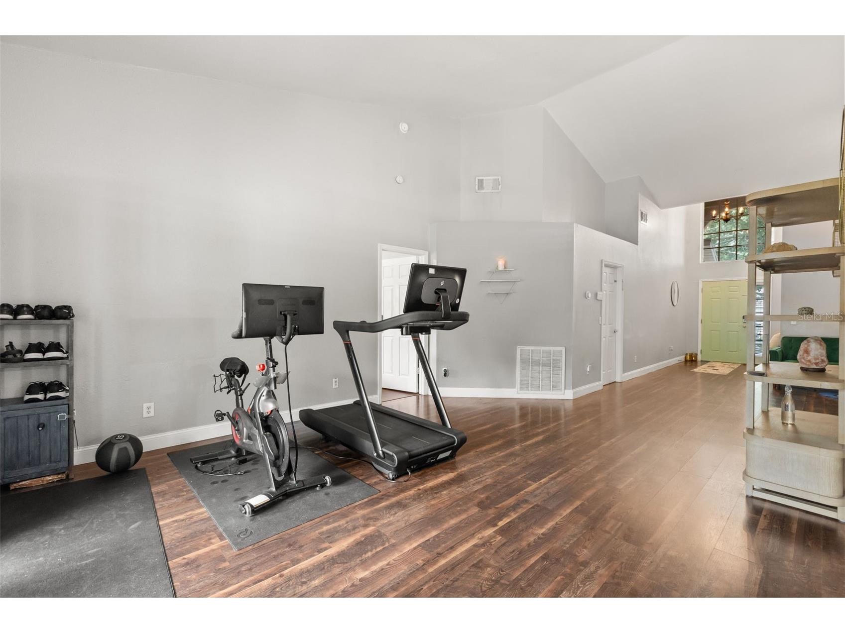 1407 Countryridge Place Orlando FL 32835 O6413765 image8