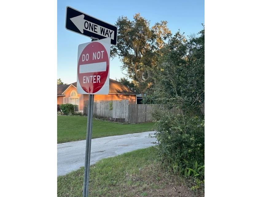 1407 Courtland Boulevard Deltona FL 32738 V4932804 image6