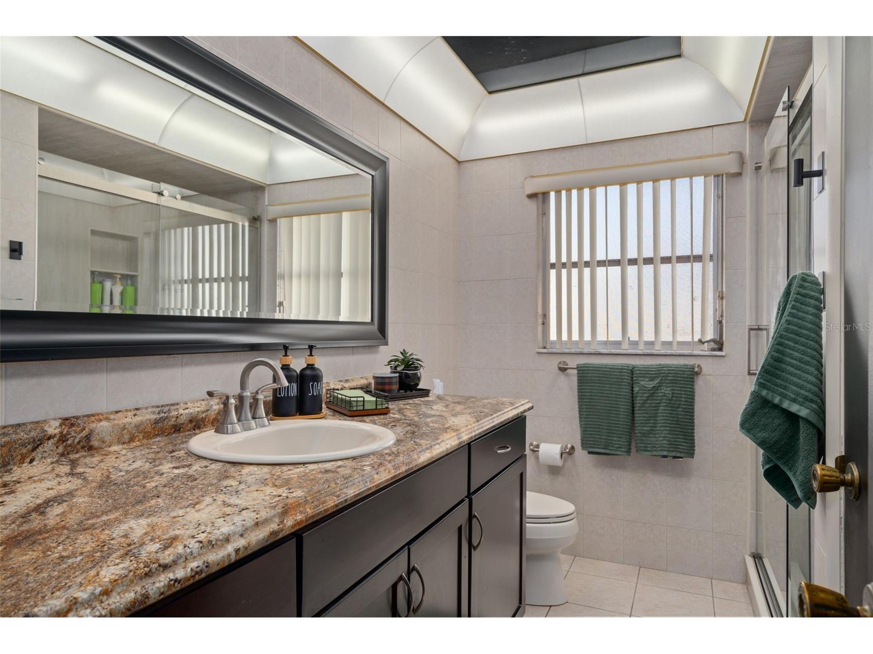 1407 Garden Avenue Tarpon Springs FL 34689 W7880144 image27